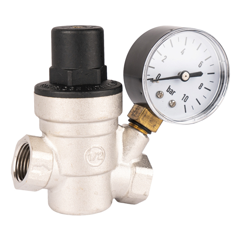 Регулятор давления мембранный 1-7 Бар 1/2" В-В с манометром 10 Бар Damento Clima (1/40)